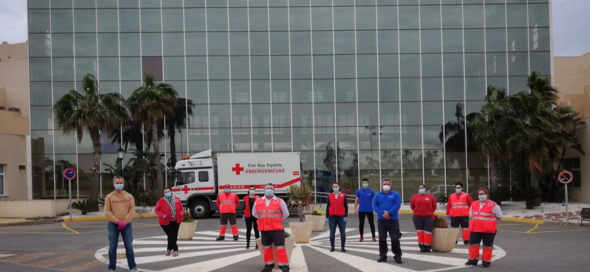 cabo de gata hotel cruz roja